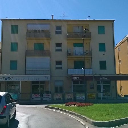 Noemi Apartment San Vincenzo Bagian luar foto